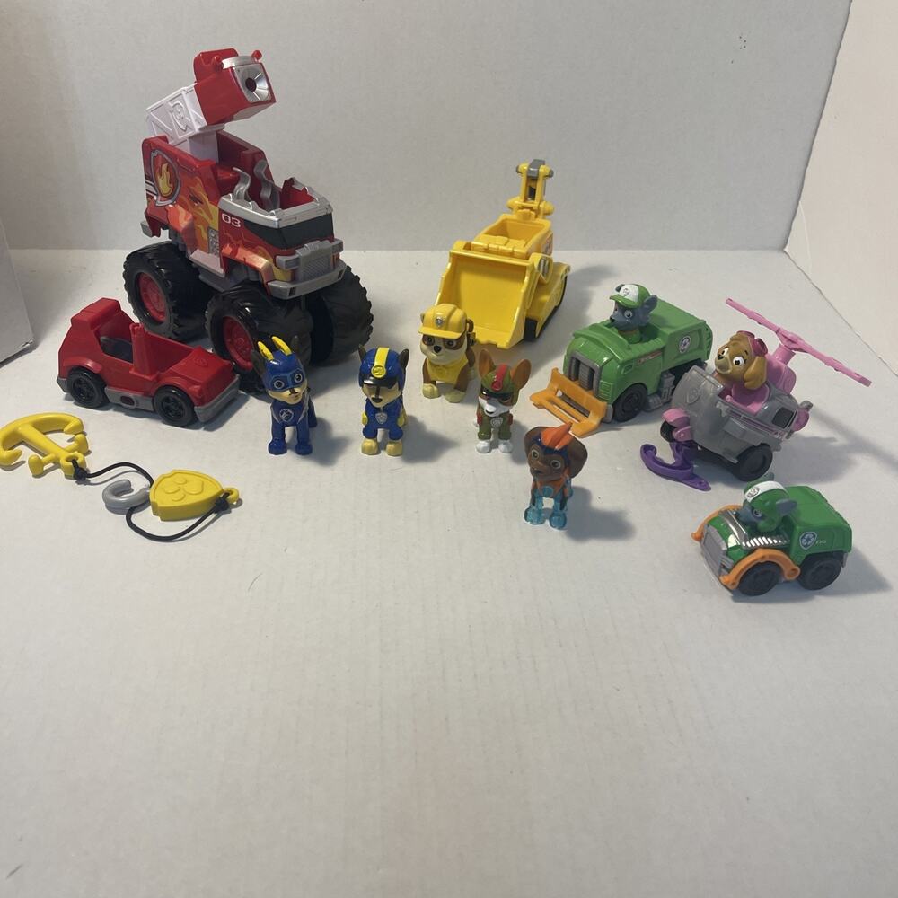 12pc Paw Patrol Pup Vehicles & Figures Skye Rocky Chase Rubble Girl Pup Zuma